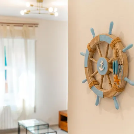 דירה Tibi House Centro *